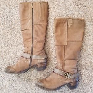 Pikolinos tall khaki/tan boot